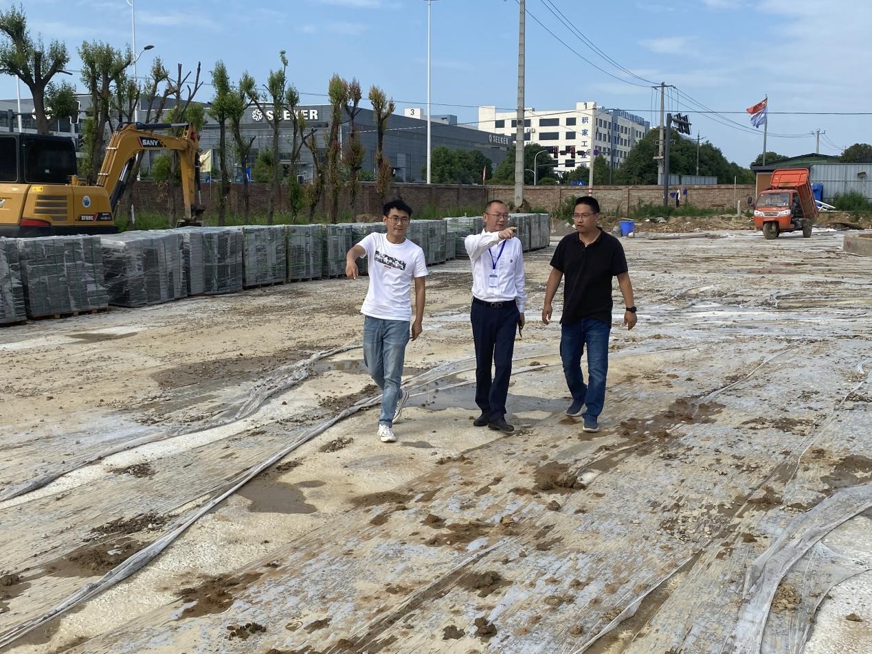 童彪带队调研督导公司在建项目.jpg 童彪带队调研督导公司在建项目.jpg