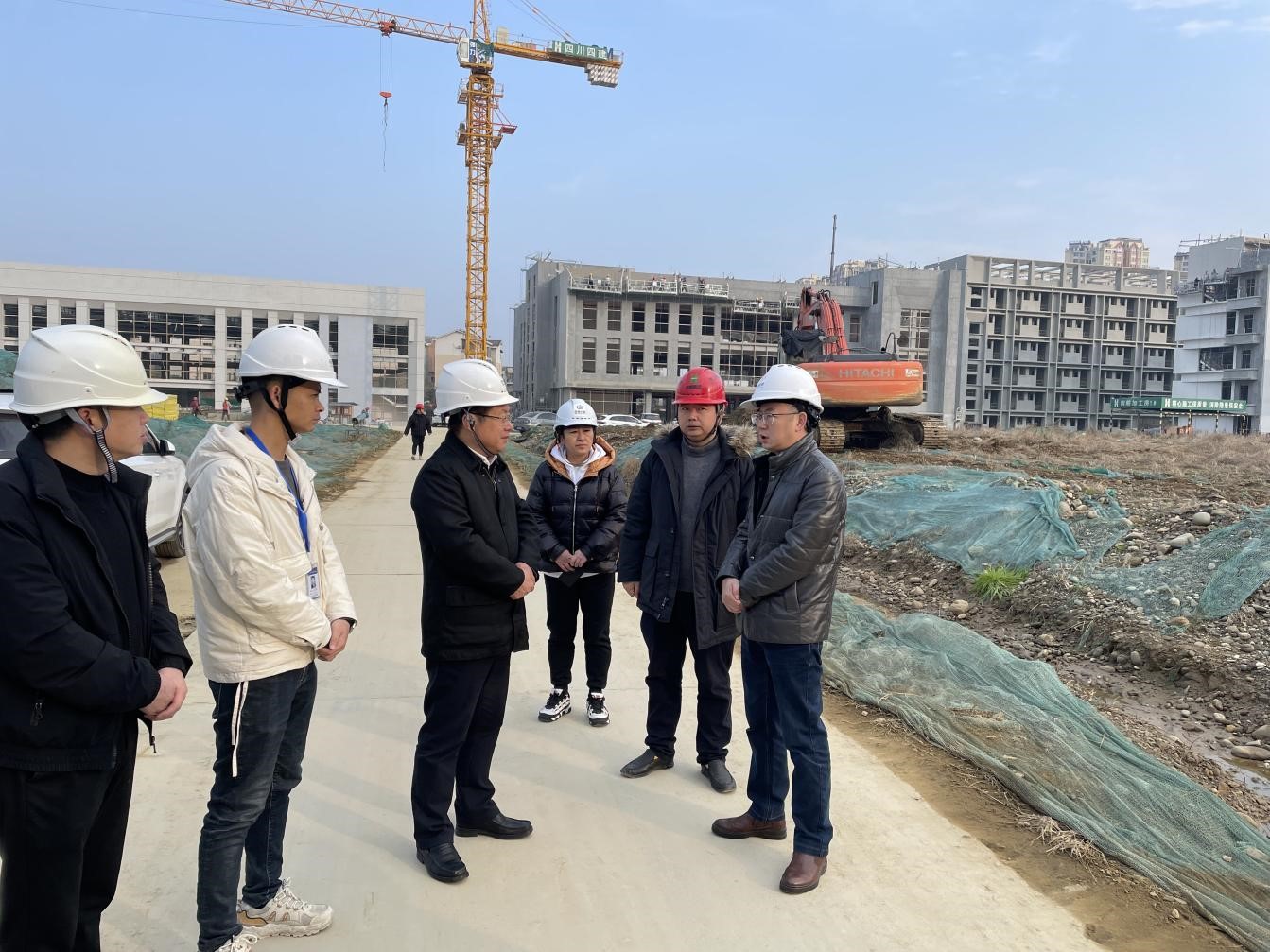 2.11兰劲调研三江实验学校项目推进情况.jpg
