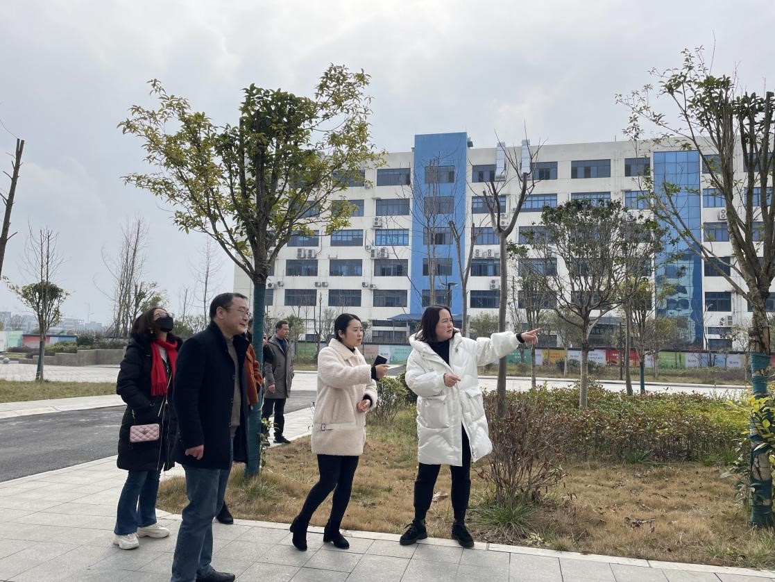 2.23中国（绵阳）科技城工业技术研究院 来司考察交流1.jpg