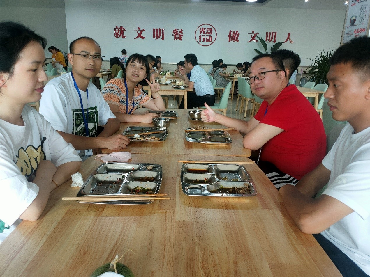 6.24经开投控集团开展“光盘行动 你我同行”主题日活动1.jpg 6.24经开投控集团开展“光盘行动 你我同行”主题日活动1.jpg